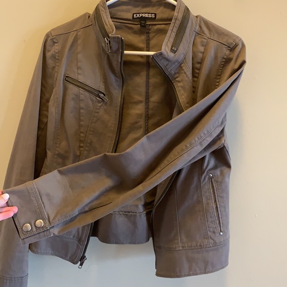 Express Jacket - Picture 3 of 4